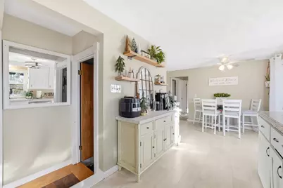 24 Grandview St, South Hadley, MA 01075 - Photo 12