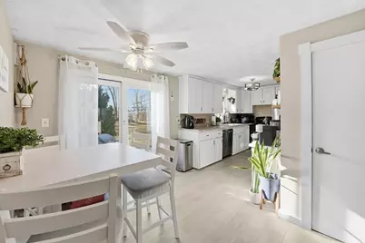 24 Grandview St, South Hadley, MA 01075 - Photo 16