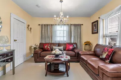 87-87A Brookfield St, Lawrence, MA 01843 - Photo 6