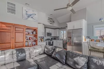 102 Edgewater Rd, Hull, MA 02045 - Photo 26