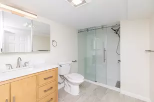 53 Saint Germain, Quincy, MA 02169 - Photo 10