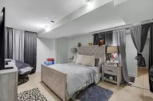 423 Lincoln Rd Ext, Barnstable, MA 02601 - Photo 12
