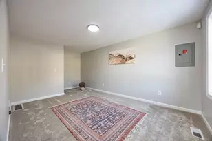 21 Nicholas Dr, Wareham, MA 02571 - Photo 8