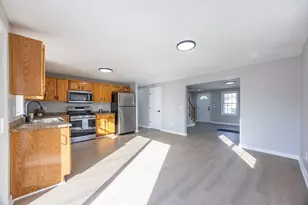 21 Nicholas Dr, Wareham, MA 02571 - Photo 12