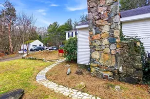 363 Eliot St, Ashland, MA 01721 - Photo 12