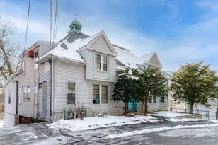 12 Prince St, Fitchburg, MA 01420 - Photo 2