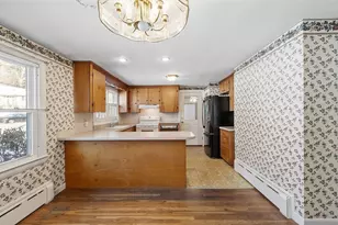 65 Helena St, Leominster, MA 01453 - Photo 6