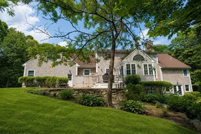 2 Olin Howland Way, Westport, MA 02790 - Photo 8