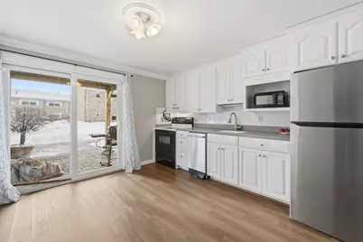 50C Washington Park Drive #10, Andover, MA 01810 - Photo 4