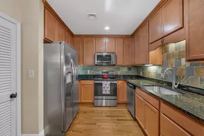 19 Highland Court #19, Needham, MA 02492 - Photo 4