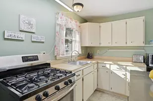 200 Fox Den Rd, Tolland, MA 01034 - Photo 14