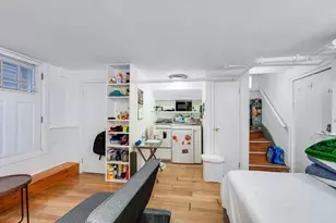 6 Goodwin Pl, Boston, MA 02114 - Photo 4