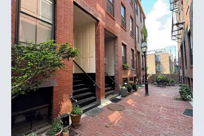6 Goodwin Place #B, Boston, MA 02114 - Photo 2