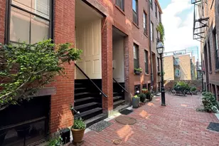 6 Goodwin Pl, Boston, MA 02114 - Photo 2