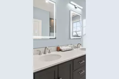 667 Boylston St #667, Newton, MA 02459 - Photo 26