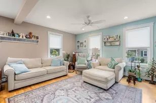 4 Waite Ave, Burlington, MA 01803 - Photo 16