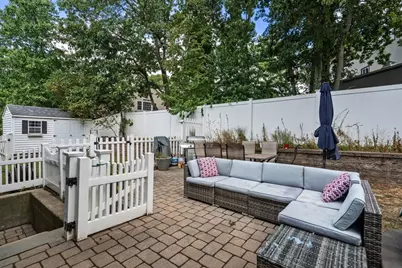 4 Waite Ave, Burlington, MA 01803 - Photo 26