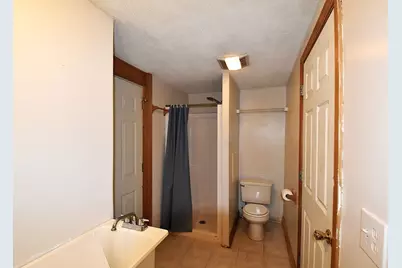 16 Arborwood Dr, Worcester, MA 01604 - Photo 32