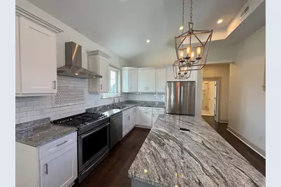 130 Walnut #C, Somerville, MA 02145 - Photo 2