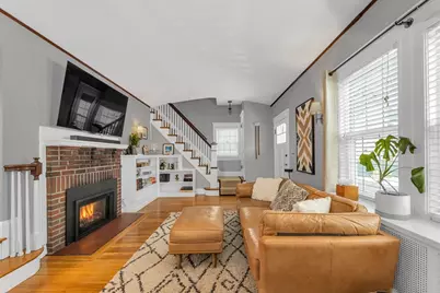 24 Rhoda St, Boston, MA 02132 - Photo 4