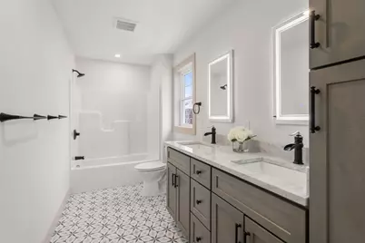 2 Lodi St #B, Worcester, MA 01608 - Photo 18