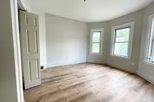 10 Wave Ave, Boston, MA 02125 - Photo 6