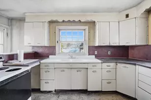 62 Talcott Ave, West Springfield, MA 01089 - Photo 6