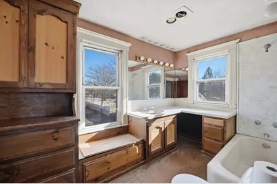 62 Talcott Ave, West Springfield, MA 01089 - Photo 14