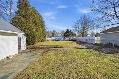 62 Talcott Ave, West Springfield, MA 01089 - Photo 30