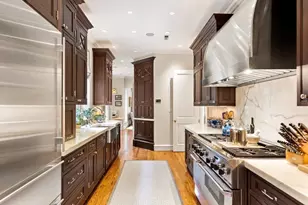 36 Commonwealth Ave, Boston, MA 02116 - Photo 10