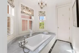 36 Commonwealth Ave, Boston, MA 02116 - Photo 18