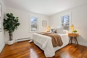 104 Myrtle Ave, Wakefield, MA 01880 - Photo 12