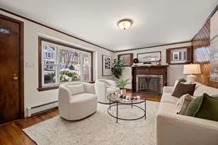 104 Myrtle Ave, Wakefield, MA 01880 - Photo 4