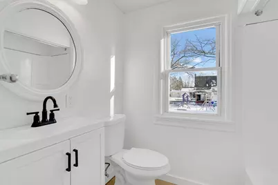 47 Victoria St, Springfield, MA 01104 - Photo 16