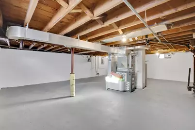 47 Victoria St, Springfield, MA 01104 - Photo 22