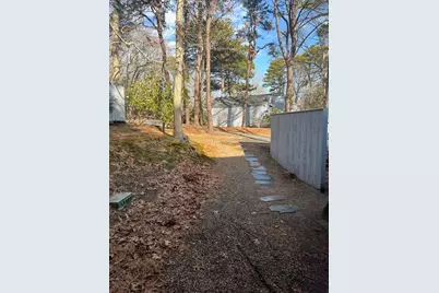 251 Shore Dr #D2, Mashpee, MA 02649 - Photo 4