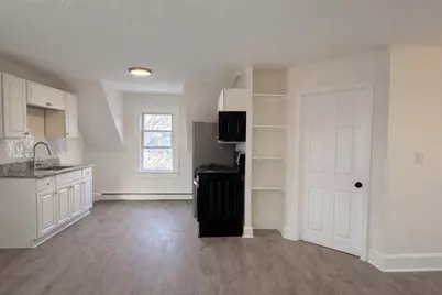75 Haviland Ave #3, Lynn, MA 01902 - Photo 2