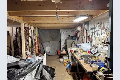 14 Curtis St, Southbridge, MA 01550 - Photo 10