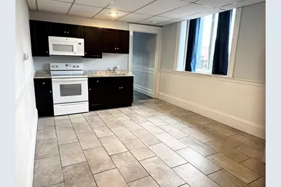 9 Taunton Green #4, Taunton, MA 02780 - Photo 2