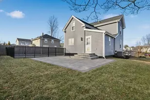 6 Everett St, Stoneham, MA 02180 - Photo 28