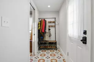 6 Everett St, Stoneham, MA 02180 - Photo 14