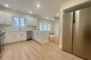 324 Savin Hill Ave, Boston, MA 02125 - Photo 4