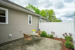 1153 James St, Chicopee, MA 01022 - Photo 26