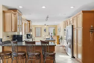 23 Millers Dr, Dartmouth, MA 02747 - Photo 26