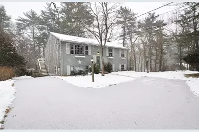 353 Cross St, Hanson, MA 02341 - Photo 2
