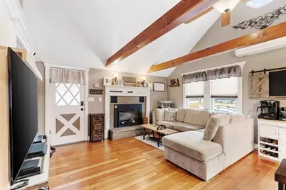 14 Second St, Amesbury, MA 01913 - Photo 6