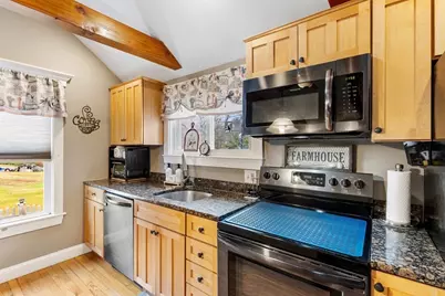 14 Second St, Amesbury, MA 01913 - Photo 12