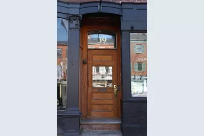 39 State St #4, Newburyport, MA 01950 - Photo 2