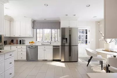 138 Waban Avenue, Newton, MA 02468 - Photo 10