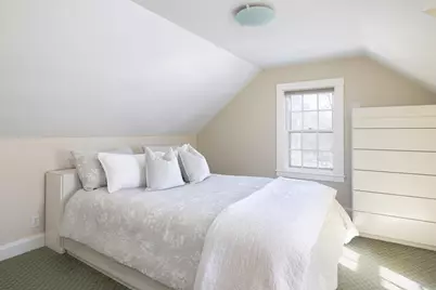 138 Waban Avenue, Newton, MA 02468 - Photo 14